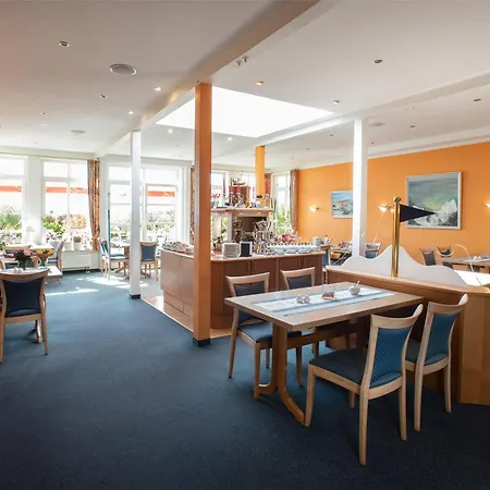 & Restaurant Zum Kap Arkona 호텔 Putgarten