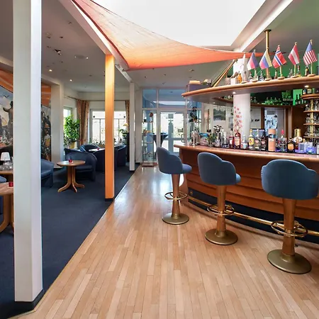 Hotel & Restaurant Zum Kap Arkona 3*