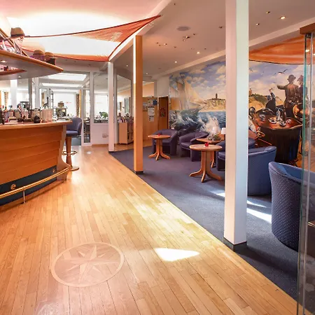 Hotel & Restaurant Zum Kap Arkona 3*