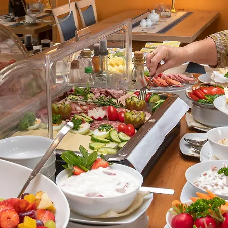 & Restaurant Zum Kap Arkona Hotell