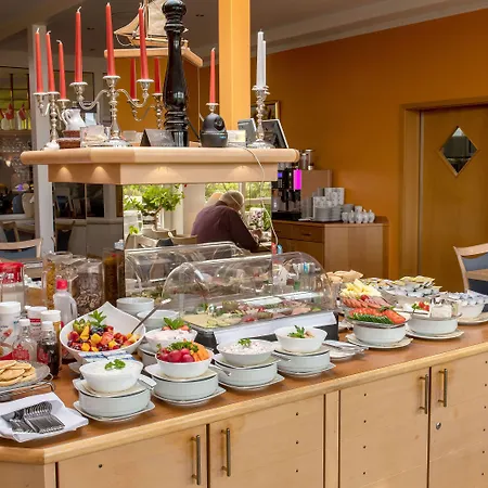 & Restaurant Zum Kap Arkona 호텔 Putgarten