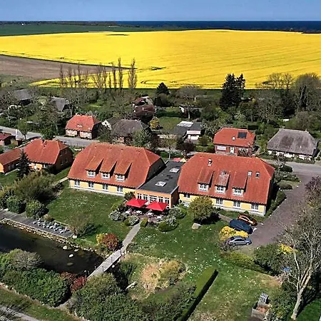 & Restaurant Zum Kap Arkona Hotel